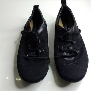 Nine West Yallo Sneakers